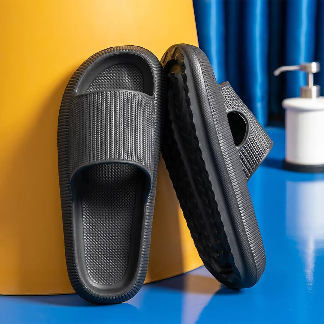 🔥New men's and women's non-slip slippers, summer indoor and outdoor home use