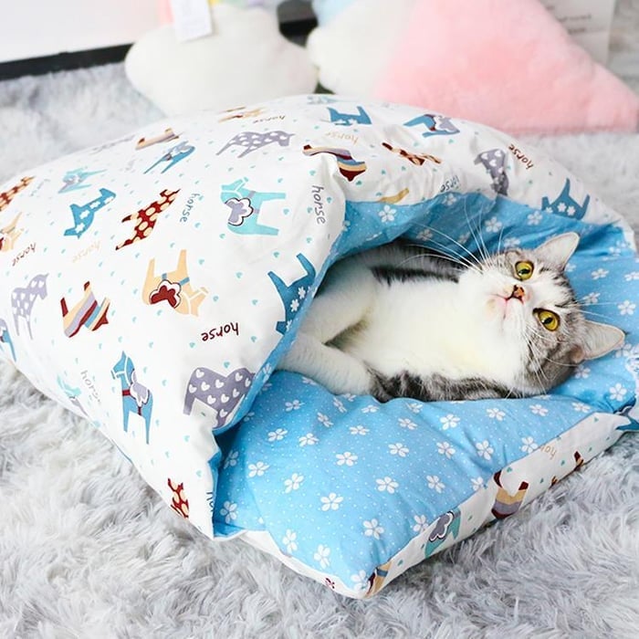 ✨Japanese style warm four seasons cat bed pet bed😺