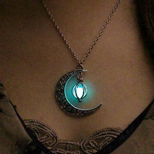 (🔥HOT SALE NOW 49% OFF) - Glowing Crescent Moon Necklace