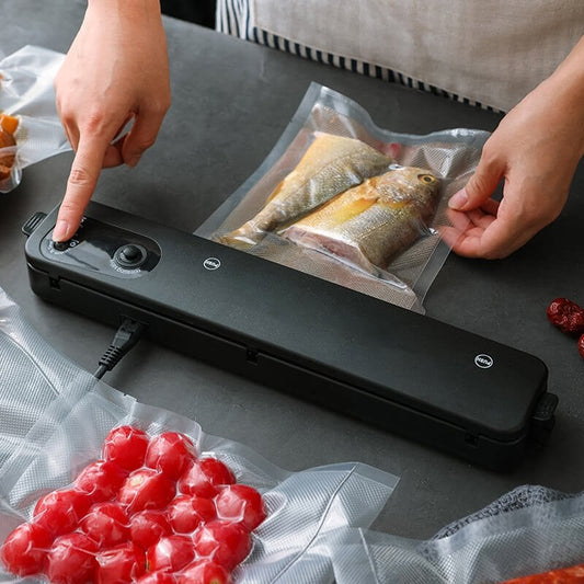 The automatic vacuum sealing machine